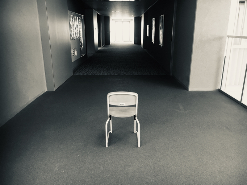 嘘だらけの日本