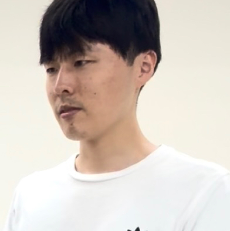 #727 中指