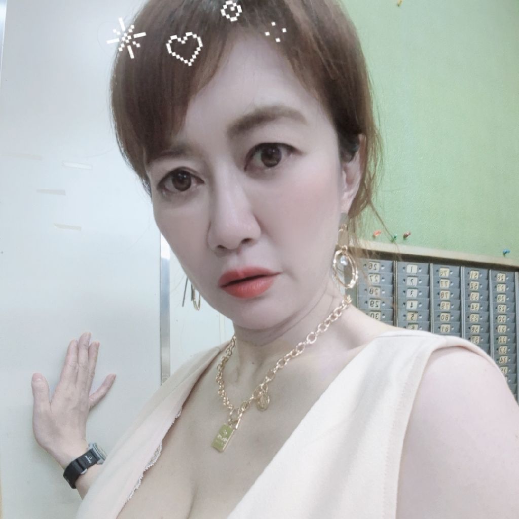 キャバレー十三まるの部屋の番組