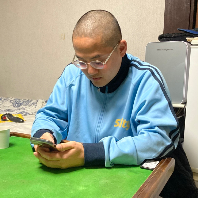 #222 また奴が来た