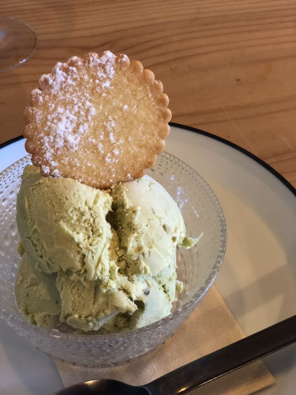 #9 質問:愛してやまない食べ物は？ 答:魚卵、練り物