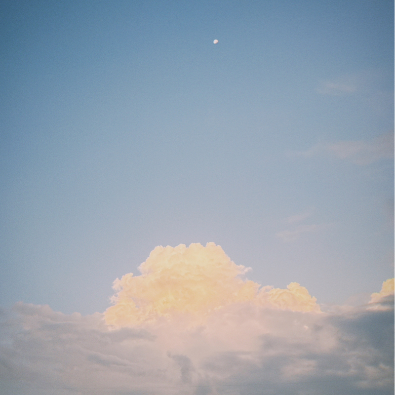 夏果て☁️