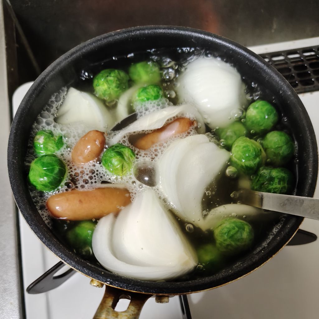 自省。逃げ場所を作り合うあたたかさを作りたく。