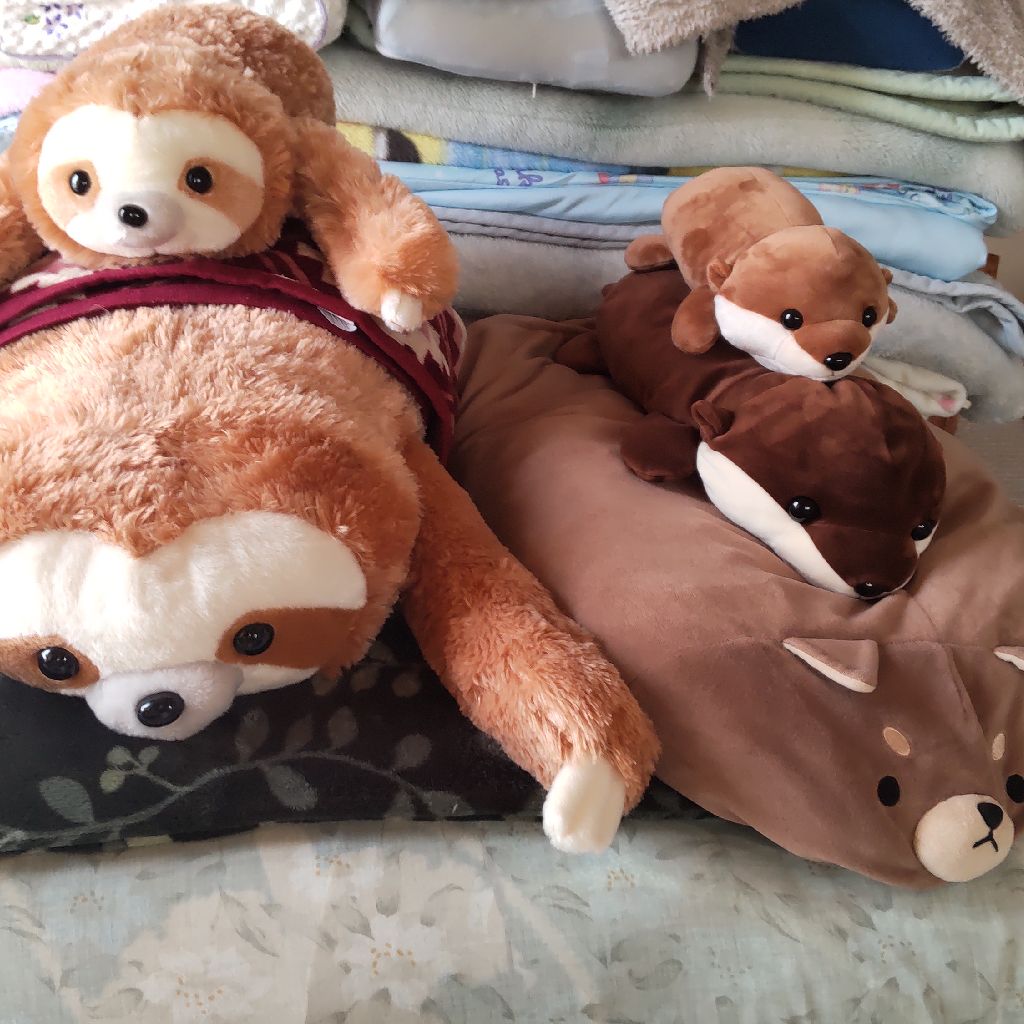ねむいとき╮⁠(⁠＾⁠▽⁠＾⁠)⁠╭