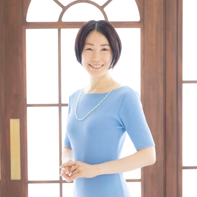 鈴彩容子