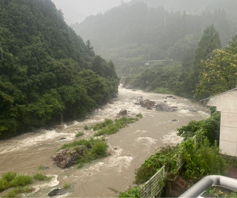 夏休み直前のモルゲンの近況とか、天気の話