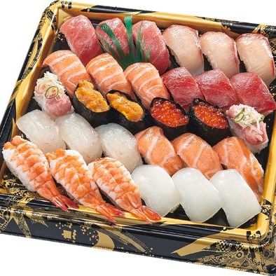 天神（ゲスト）と餃子とキャラメルコーン