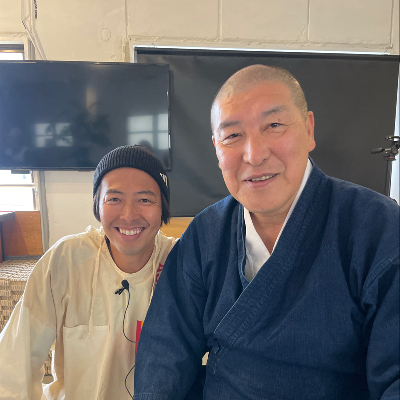 鎮まる??先に与える??何を??笑